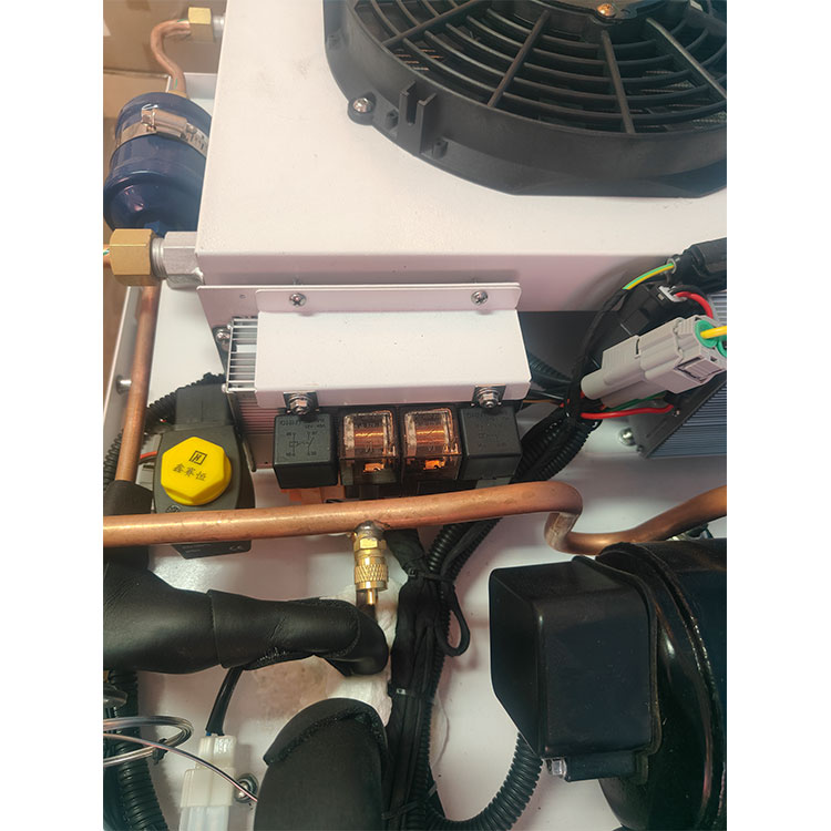屋上設置型 12V/24V AC 0～-18℃ 冷凍ユニット - Food Storage For Refrigerator のレビューと価格